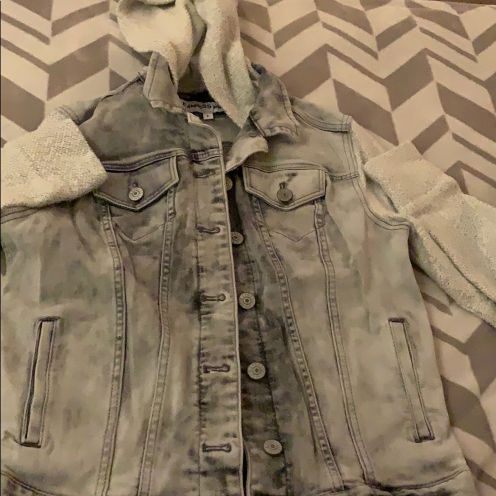 JEAN JACKET
